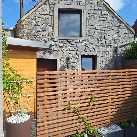 La Laiterie Ecaussinnes Bed & Breakfast Les Croisettes