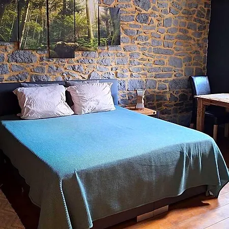 Bed & Breakfast La Laiterie Ecaussinnes 4*