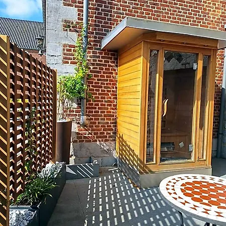 Bed & Breakfast La Laiterie Ecaussinnes 4*